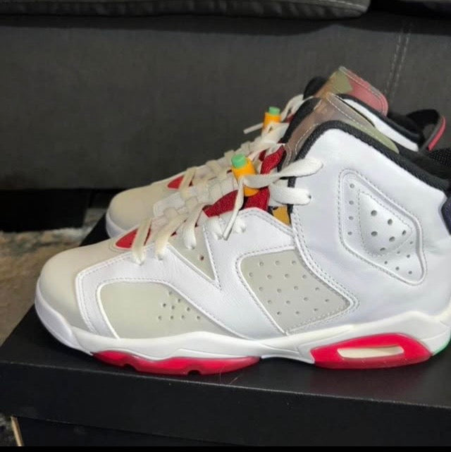 Jordan 6 Retro