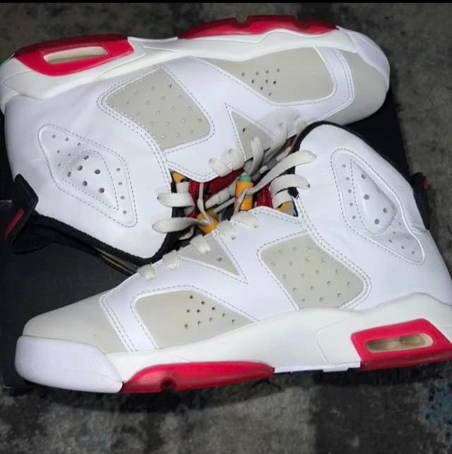 Jordan 6 Retro